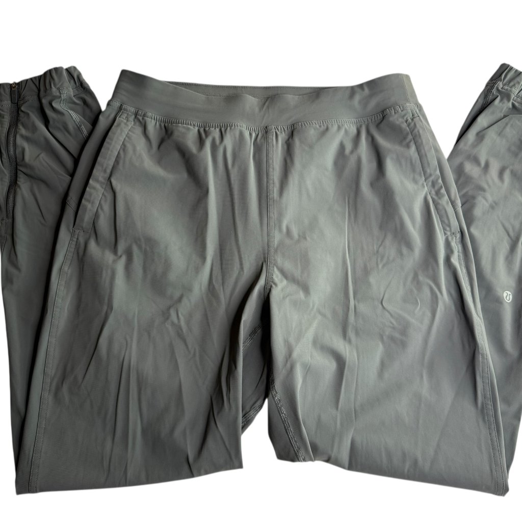 Lululemon Gray Sweatpants Joggers. Size Women's Us 8 (Medium) 28" Inseam